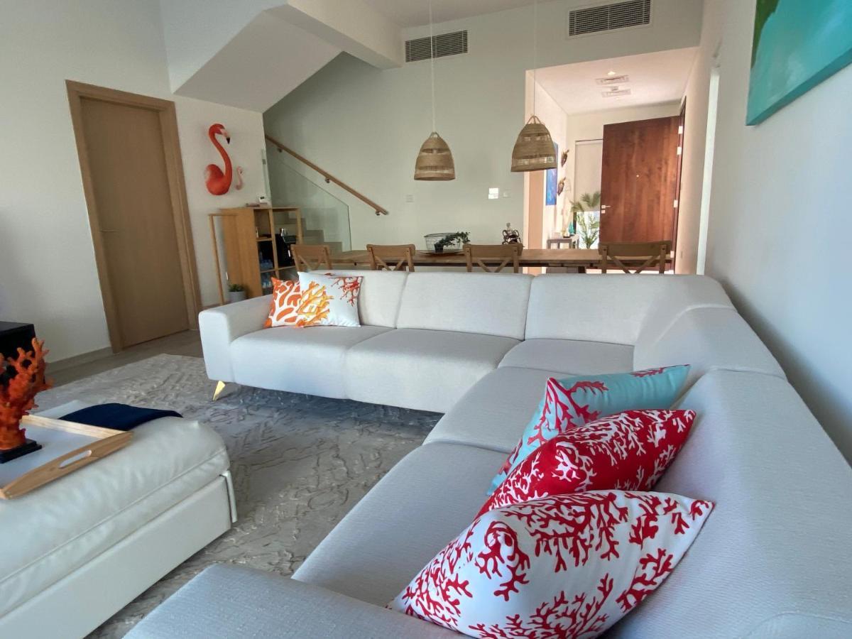 The White Villa Fujairah Exterior foto
